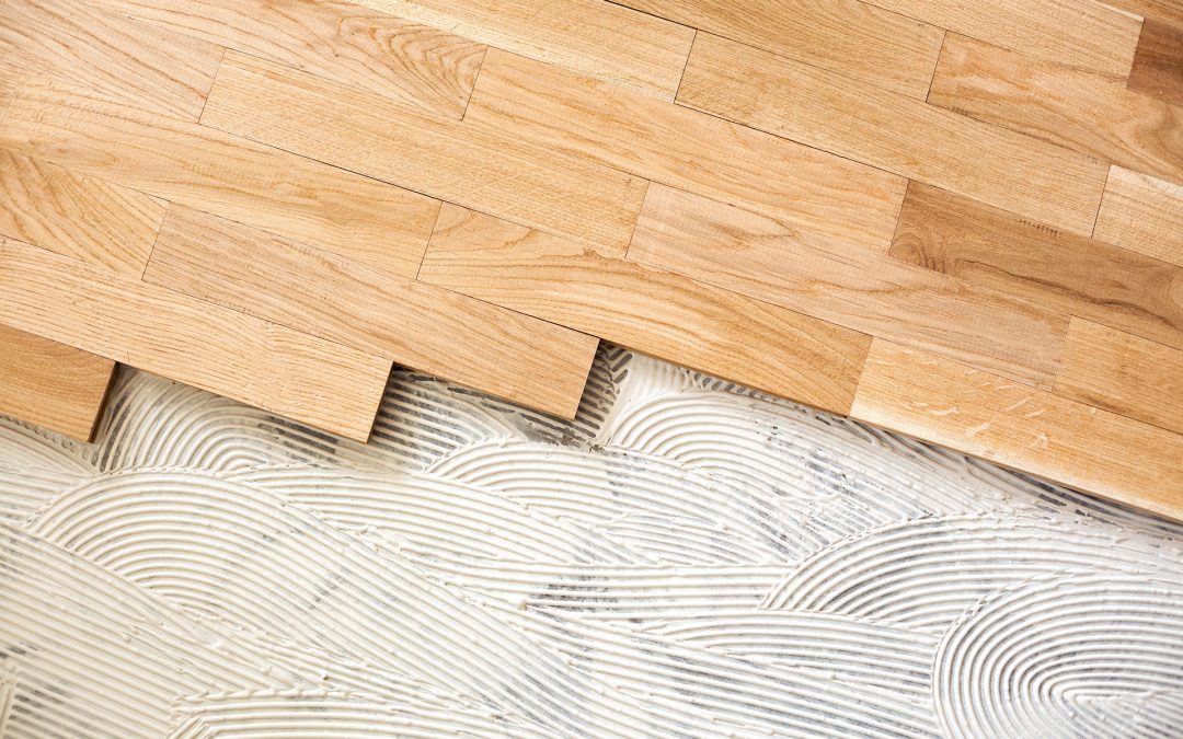 Fornitura e posa di pavimenti in laminato e parquet